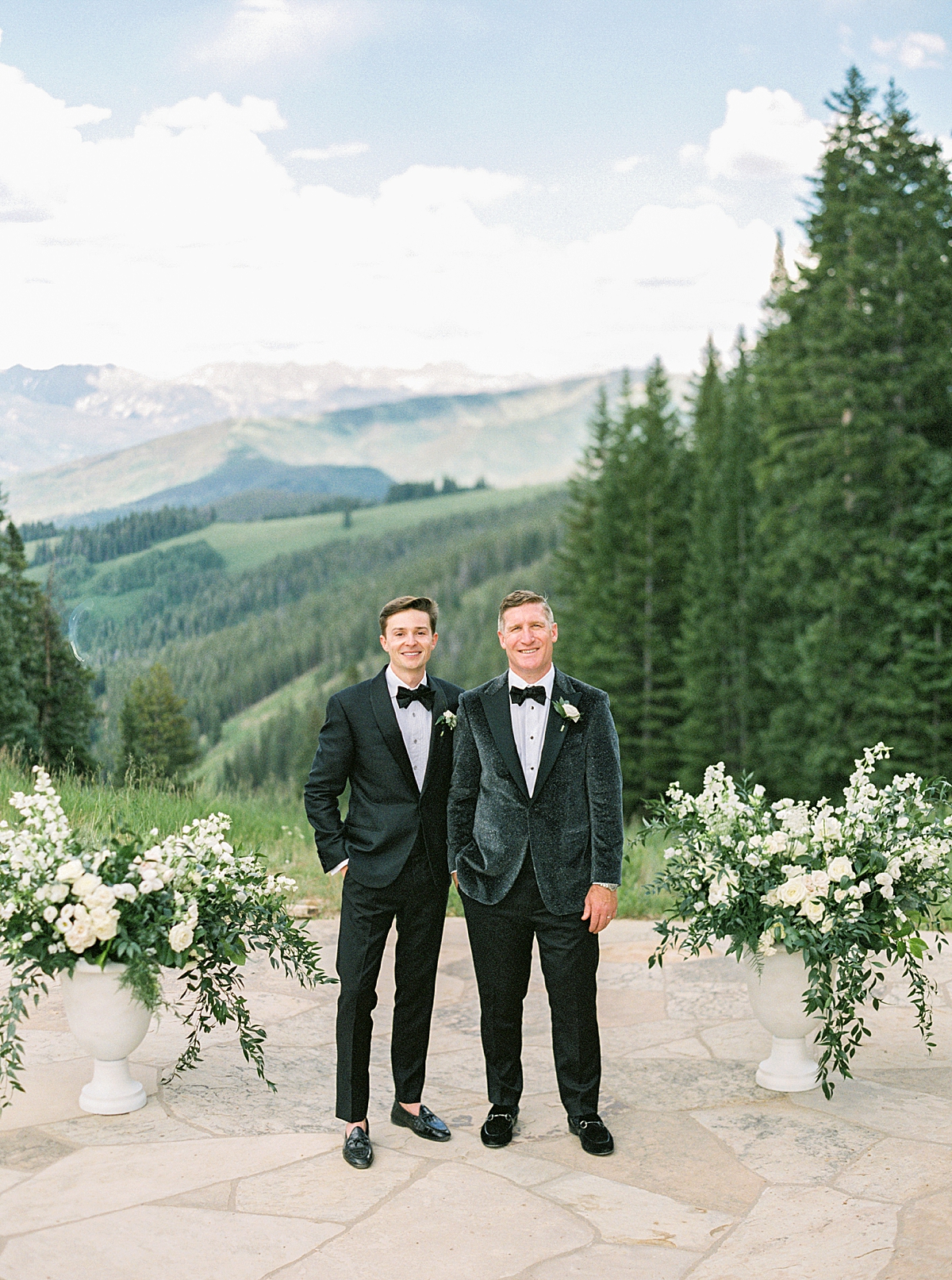 Beaver Creek Wedding Deck and Saddleridge Summer Wedding
